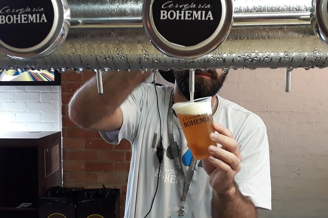 Petropolis Bohemia: Historic tour and visit to the Bohemian Brewery - Petrópolis Cathedral and its neo-Gothic details