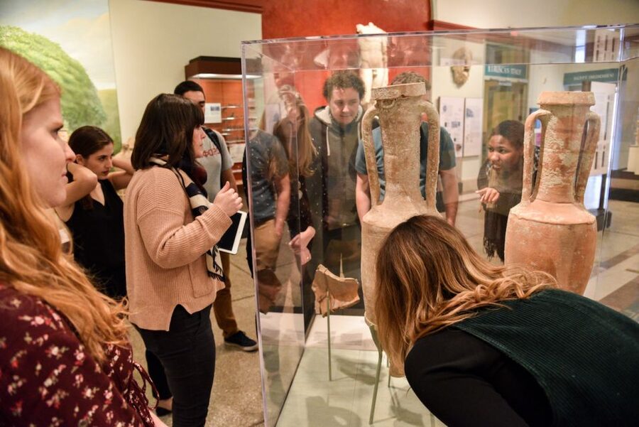 Philadelphia: Ancient Alcohol Tour & Beer Tasting - King Midas and a banquet preserved in evidence