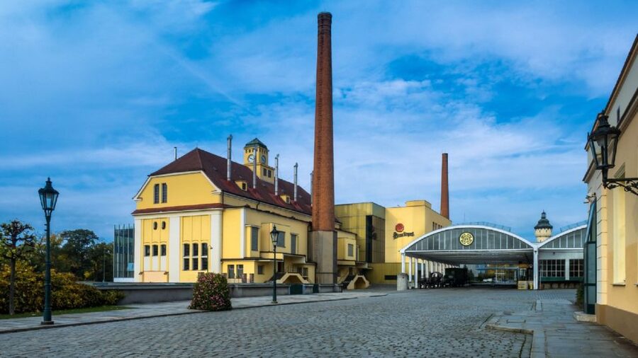 Pilsner brewery tour incl beer tasting & Czech town Pilsen - Is $160 a fair price?