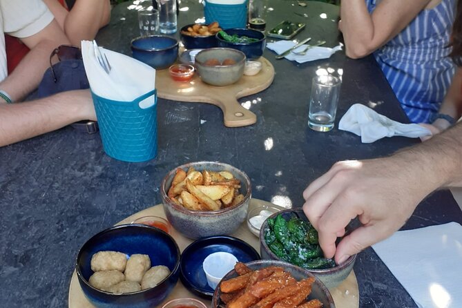 Porto: Craft Beer Tasting Tour with Local Snacks - Walking, meeting up, and the four-hour pace