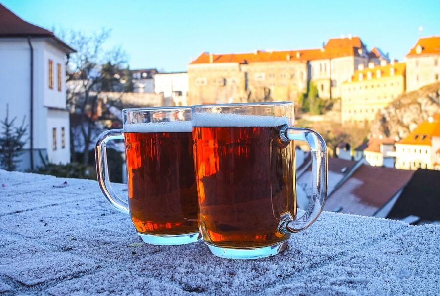 Prague: 3-Hour Beer Tour and Traditional Czech Dinner - Three pubs, three different moods