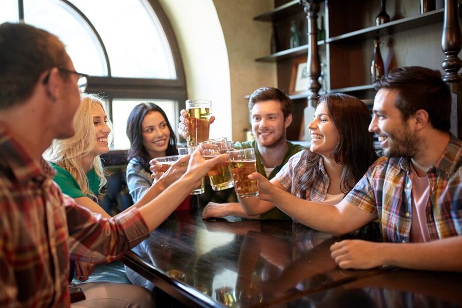 Prague: 3-Hour Beer Tour and Traditional Czech Dinner - Who should book this evening?