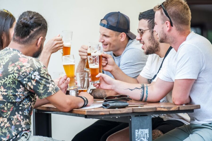Prague: Castle Side Breweries & Pubs Guided Walking Tour - Four beers, from Pilsner Urquell to monastery brewing