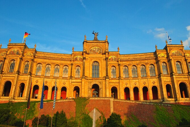 Private Highlights of Munich Bike Tour with Beer Garden Stop - A local pause at Wiener Platz