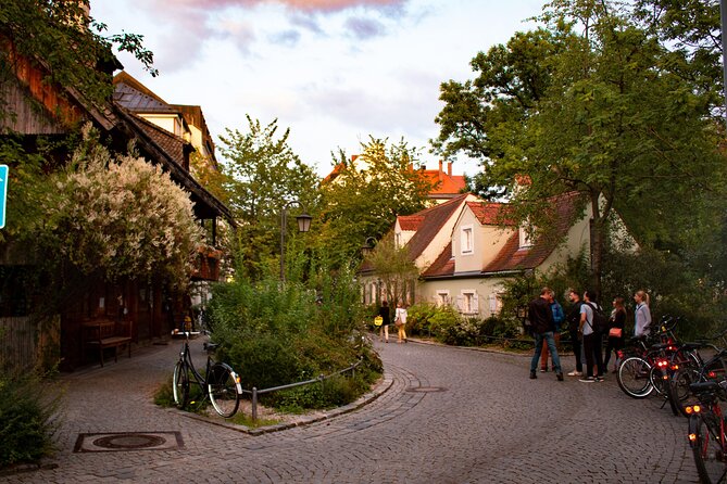 Private Highlights of Munich Bike Tour with Beer Garden Stop - Gärtnerplatz, Marienplatz, and Munich’s churches