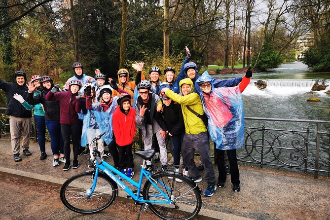 Private Munich Bike Tour: Flexible Times & Beer Garden Stop - Meeting near the Glockenspiel