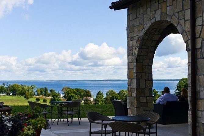 Private Traverse City Winery or Brewery Tour - Old Mission wineries for a polished wine day