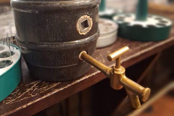 Public brewhouse tour in English - The beer etiquette lesson you should take seriously