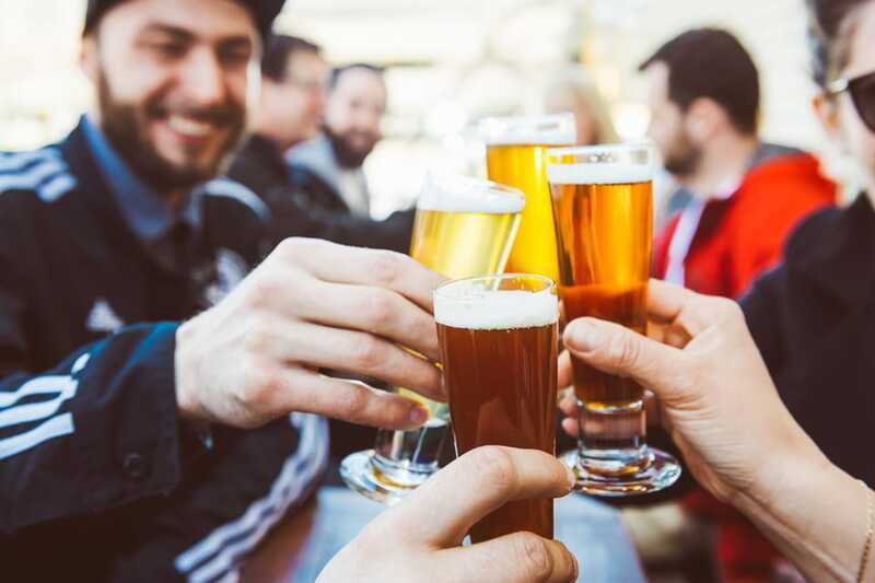 Quebec City: Craft Brewery and Beer Tasting Tour - Nine samples, three snacks, and the value of pacing