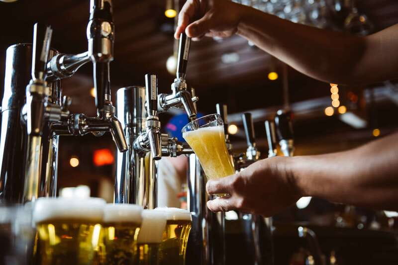Quebec City: Craft Brewery and Beer Tasting Tour - Who should book this brewery tour