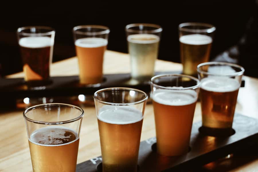 Queenstown: Craft Beer Brewery Tour with Lunch - The lunch stop: four courses with beer pairings