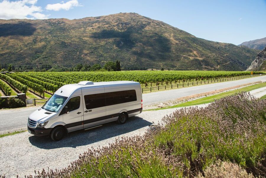 Queenstown: Twilight Wine and Craft Beer Tour - Riding from Queenstown to Gibbston