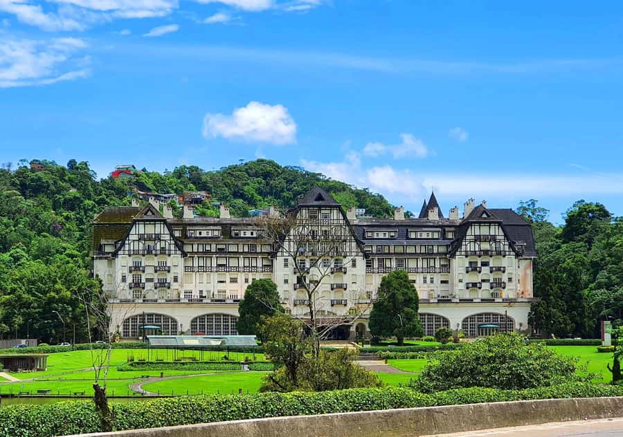 Rio: Petrópolis Trip with Palace, Imperial Museum & Brewery - What the $55 price covers