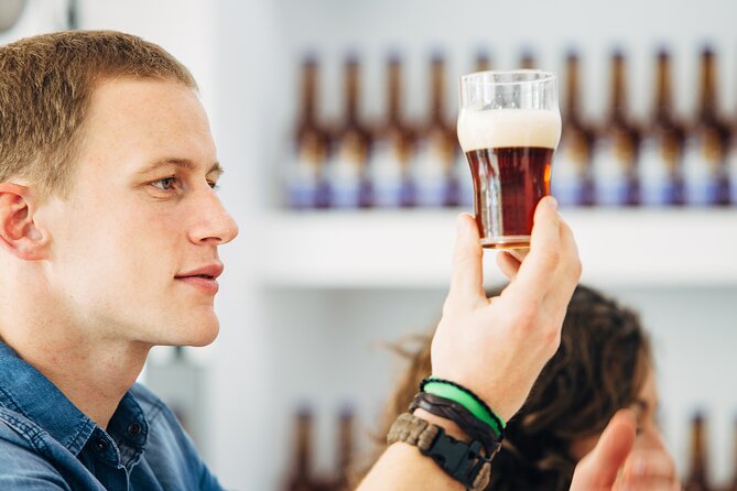 Rome: Private Craft Beer Tasting Tour with Local Bites - St. Peter’s Square: a short Vatican lesson after dark