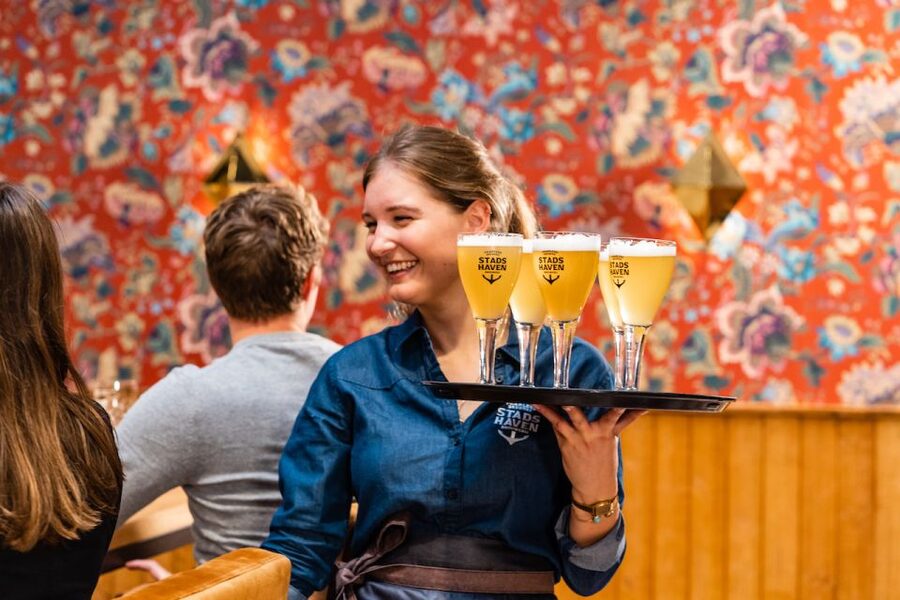 Rotterdam: Stadshaven Brewery Tour with Beer Tastings - The tasting: one drink or three beers