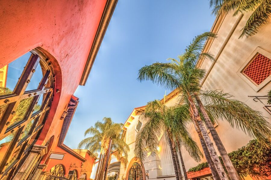 Santa Barbara: Craft Beer Walking Tour - Three breweries, one useful walk through Santa Barbara