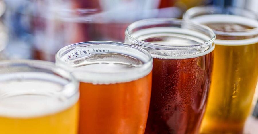 Santa Barbara: Craft Beer Walking Tour - Downtown stories between the glasses