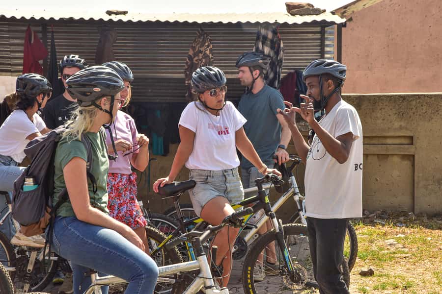 Soweto Food & Beer Bike Tour - Snacks, markets and the rhythm of a township day