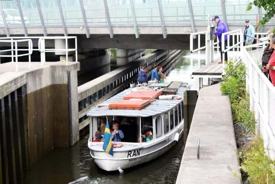 Stockholm Archipelago Guided Island Cruise With Craft Beer - What the $47 price really covers