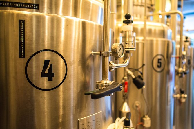 The Original Craft Beer tour of Hanoi - The 10-kilometer ride south of the Old Quarter