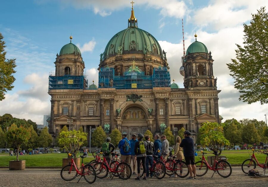 Ultimate E-Bike Tour of Berlin with Beer Garden Stop - Riding through Tiergarten to the Victory Column