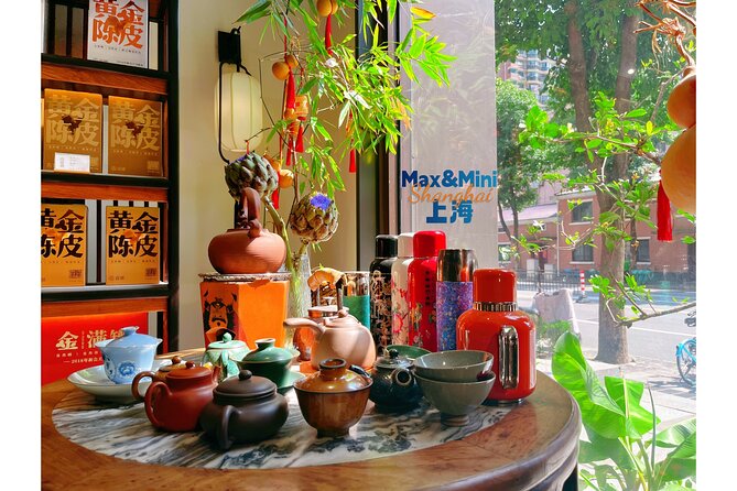 Unlock Chinese Tea: Culture, Science, Tasting & Hands-on Brewing - What the small group changes