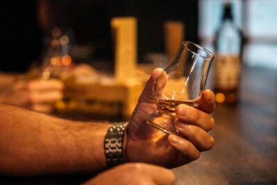 Waiheke Island: HEKE Distillery & Brewery Tour with Tastings
