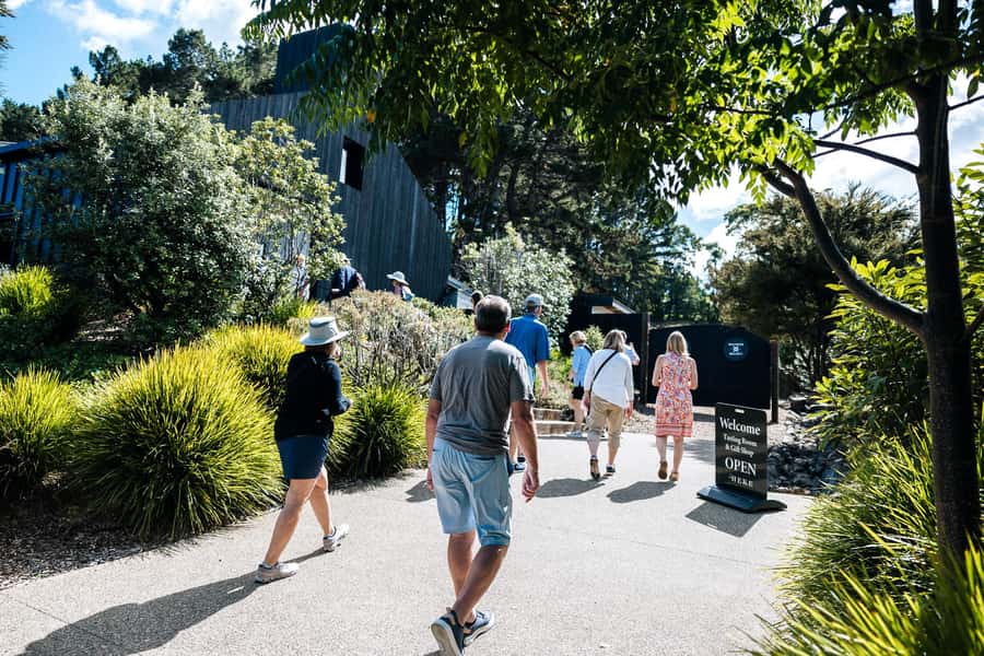 Waiheke Island: HEKE Distillery & Brewery Tour with Tastings - Four acres of gardens and Māori connections