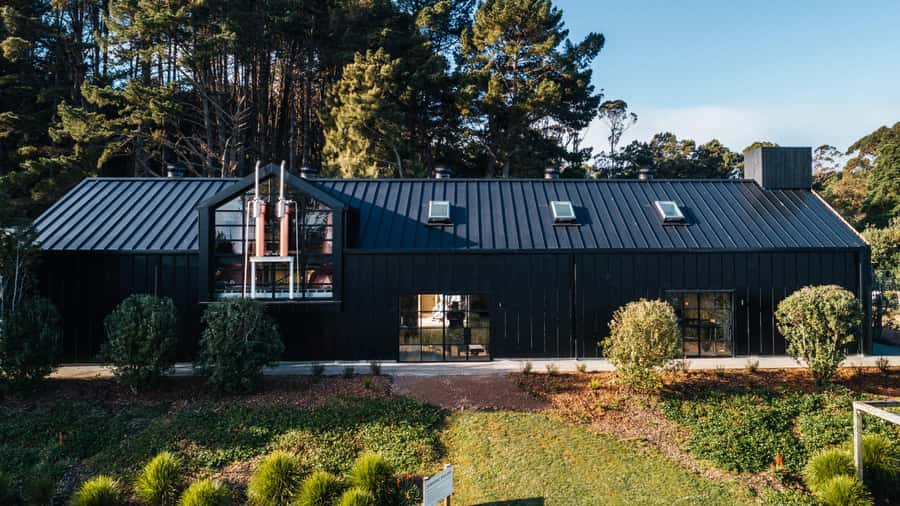 Waiheke Island: HEKE Distillery & Brewery Tour with Tastings - Who will enjoy The Heke most?
