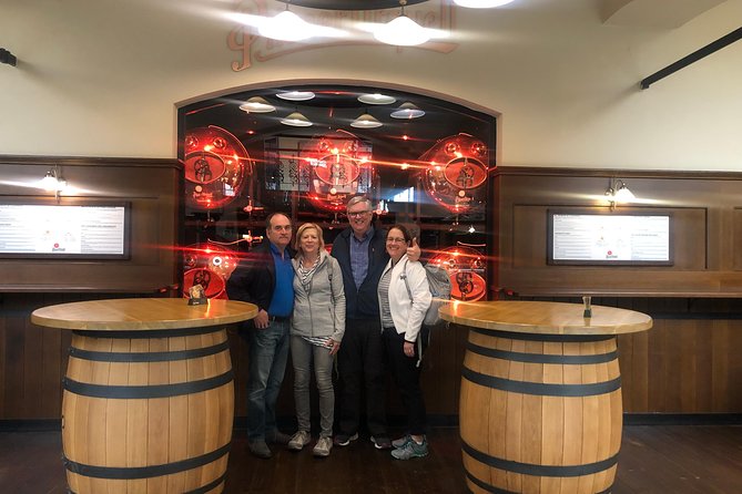 WINE, FOOD & BEER TOUR from Prague to PILSEN - A private day trip with a human guide