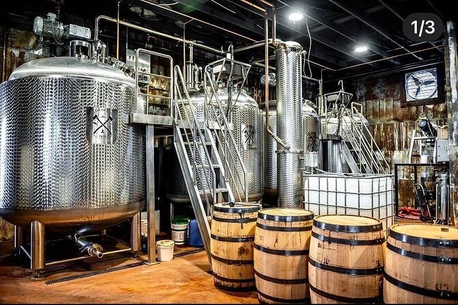 Wine & Mead Tasting, Distillery and Brewery Tour with Lunch - Guides, group size, and the feel of the day